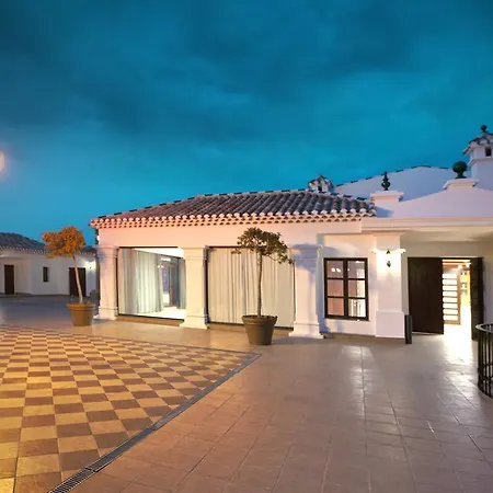 Country house Cortijo De La Fuente *